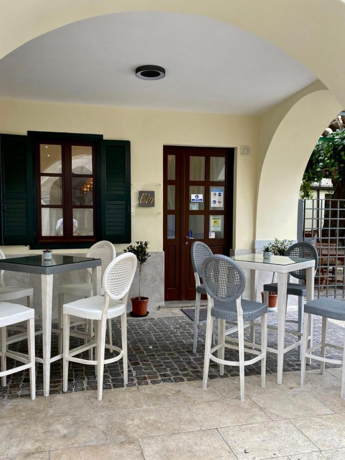 Antica Locanda Al Gelso Monfalcone Exterior foto